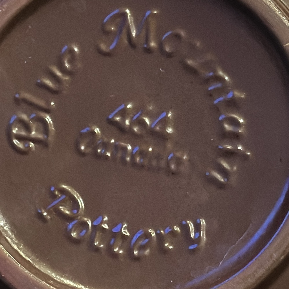 Blue mountain pottery bean or Dutch oven pot 464 Canada with lid dark brown - Picture 9 of 11